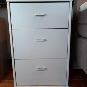 Nachtkastje 3 laden zilver