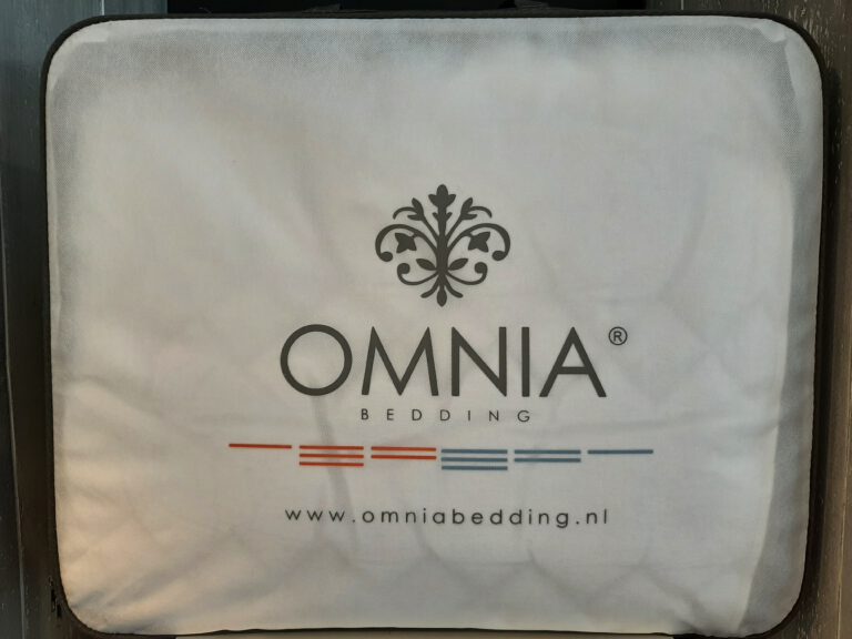 Omnia